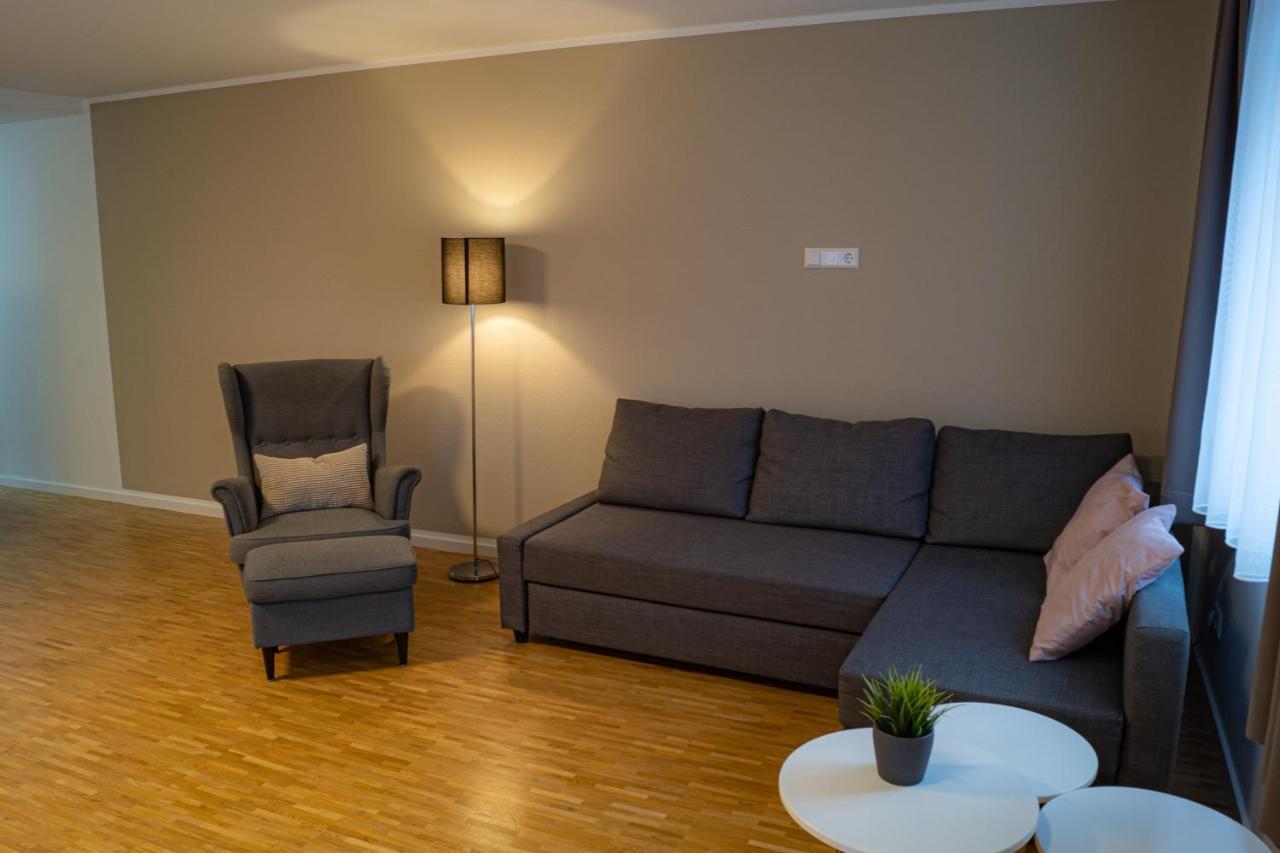 Apartmenthaus Marktstrasse Неккарзульм Экстерьер фото